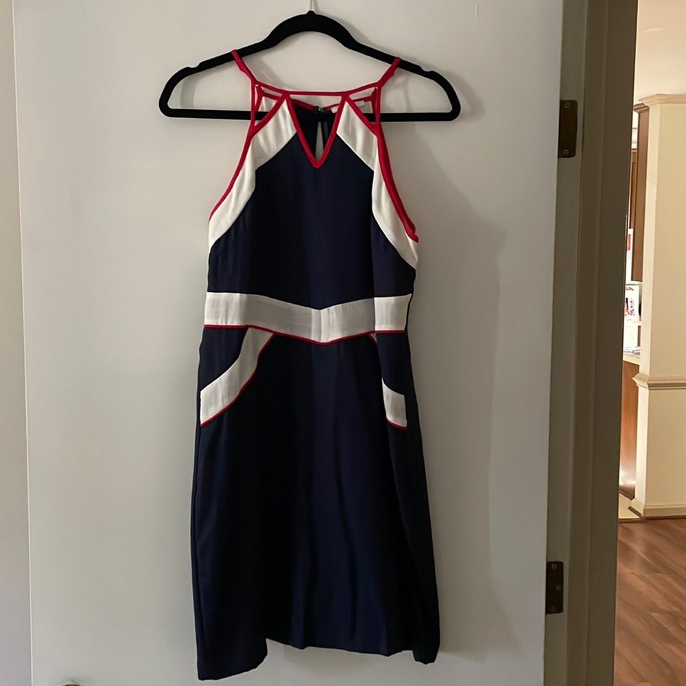 Esley Linen Dress